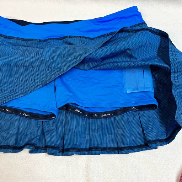 ***** lululemon skirt tennis golf exercise ***** - Picture 4 of 5